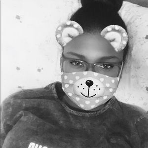 Meet your Posher, Islande